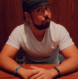 Meet your Posher, Chase